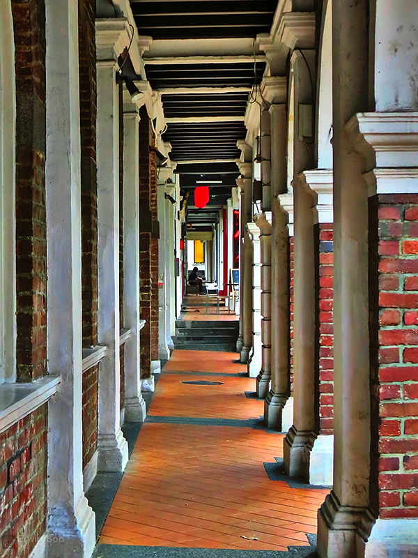 Chinatown five foot way